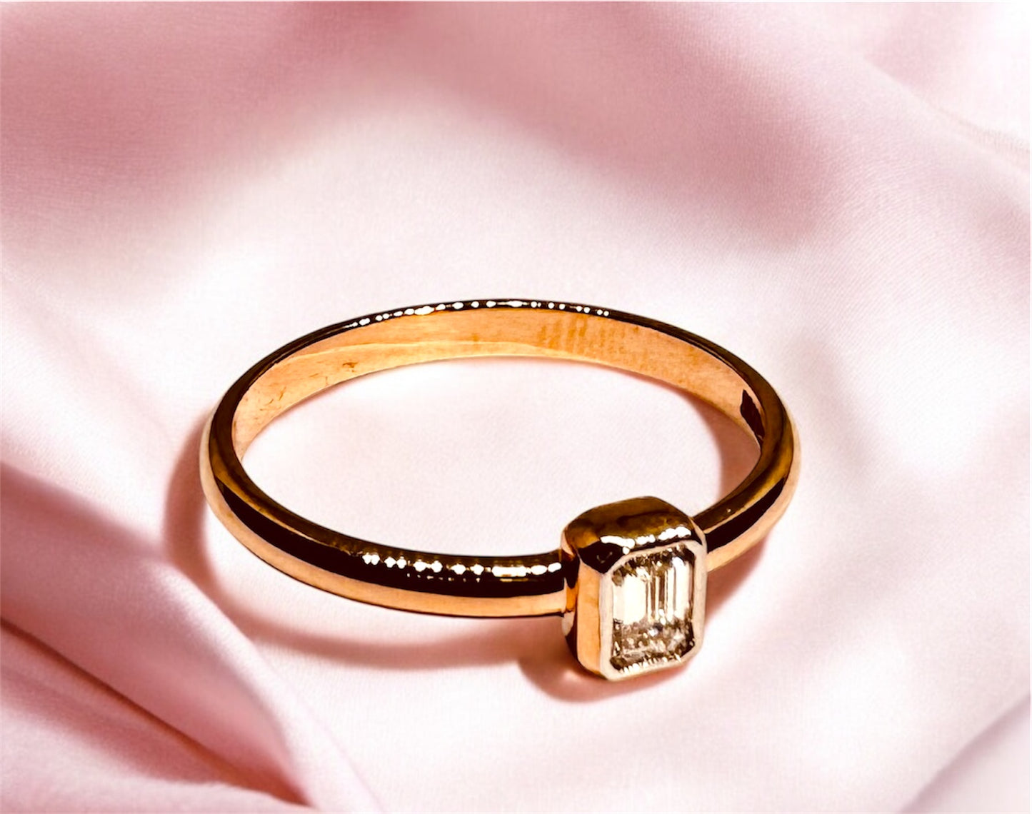 Emerald Diamond Ring
