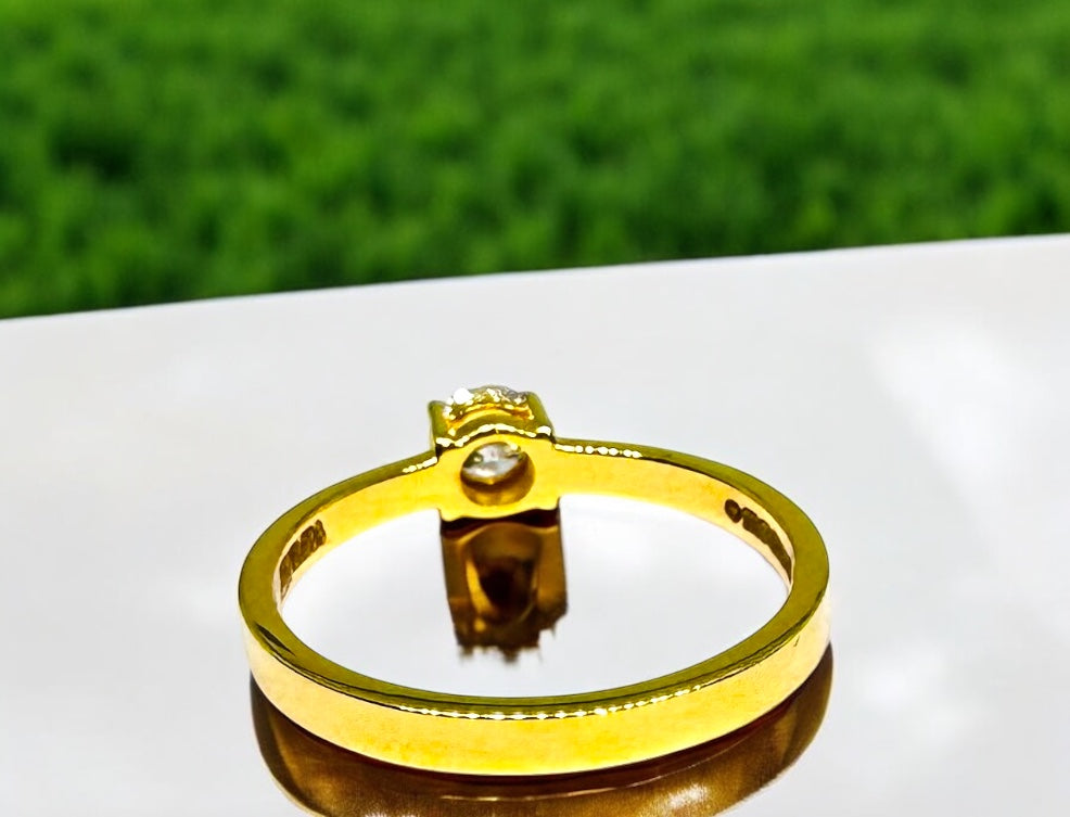 Solitaire Finger Ring